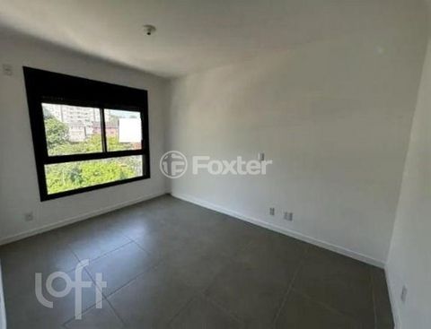 Image 3 - 396748