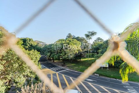 Image 15 - 396893
