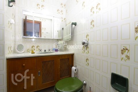 Image 7 - 398118