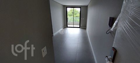 Image 5 - 398371