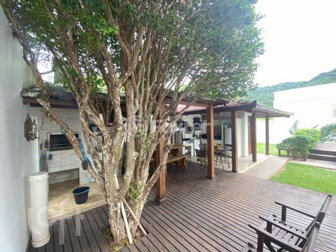 Image 8 - 399967