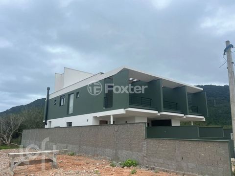 Image 1 - 400824