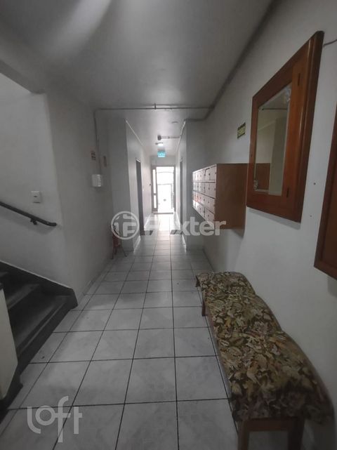 Image 18 - 401881