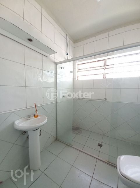 Image 9 - 403874