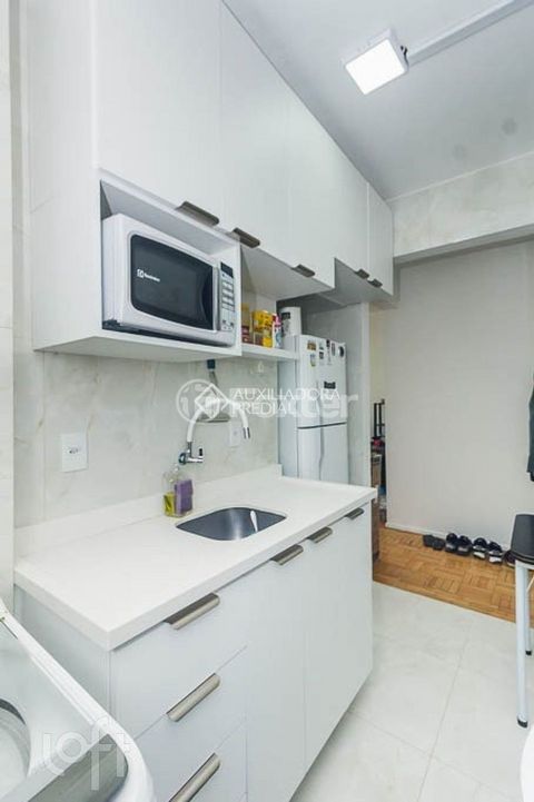 Image 9 - 404233