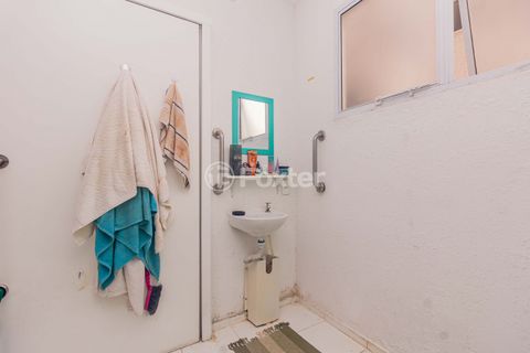 Image 17 - 404799