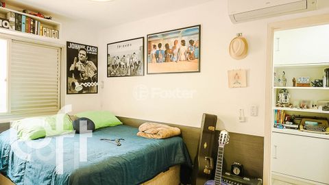 Image 9 - 406994