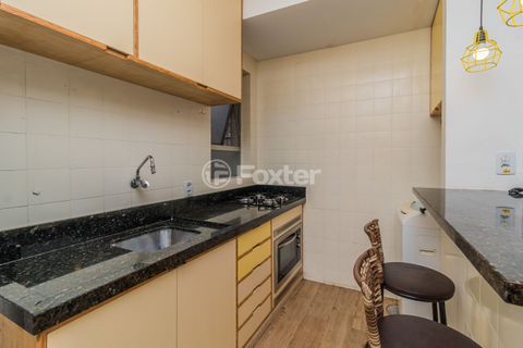 Image 9 - 407313