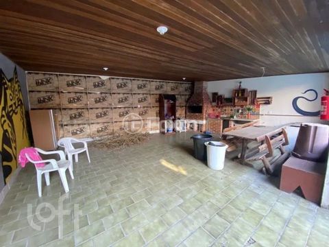 Image 8 - 435578