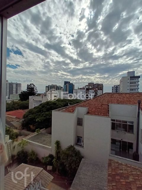 Image 12 - 443387