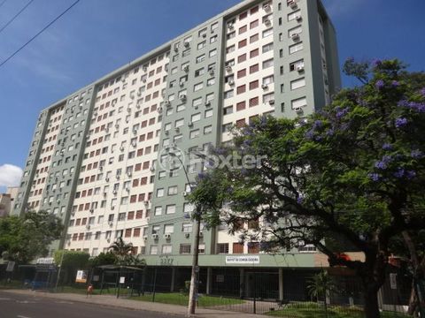 Image 0 - 444298