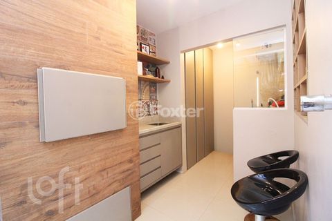 Image 8 - 447276