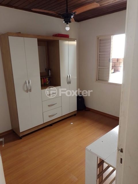 Image 5 - 447449