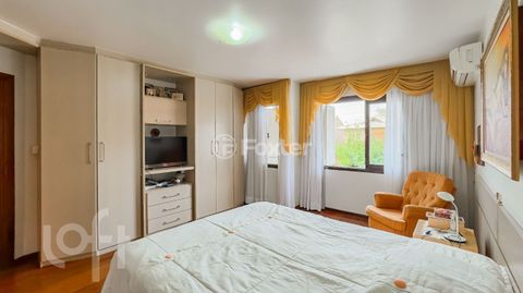 Image 4 - 448412