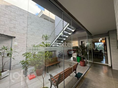 Image 7 - 449689