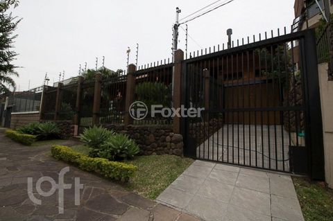 Image 17 - 450009