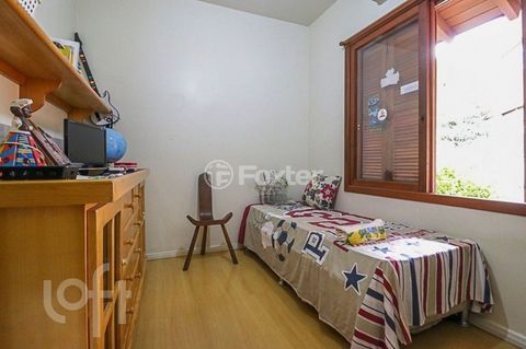 Image 9 - 450009