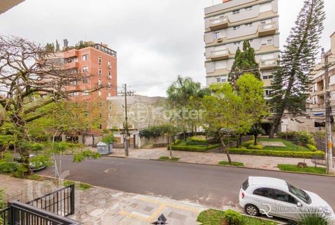 Image 8 - 452040