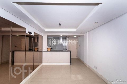 Image 11 - 457610