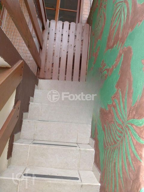 Image 6 - 458094