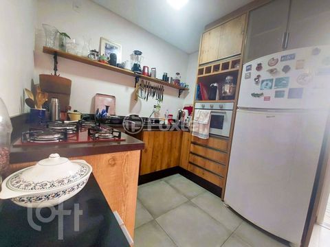 Image 11 - 463800