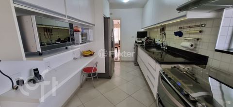 Image 2 - 467501