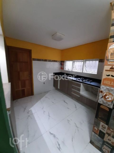 Image 8 - 468729