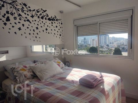 Image 7 - 474682