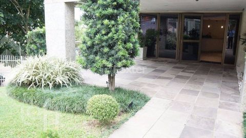 Image 15 - 477287