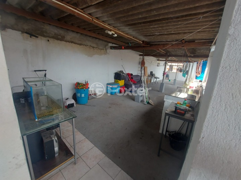 Image 10 - 479747