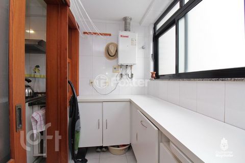 Image 11 - 518602