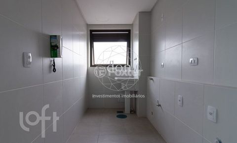 Image 6 - 523571