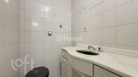 Image 9 - 524470