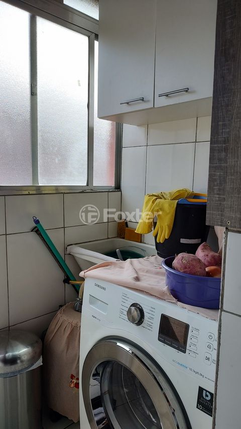 Image 17 - 525064