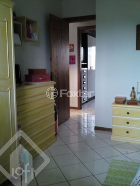 Image 8 - 539899