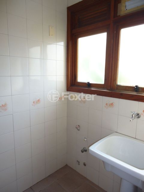 Image 4 - 548847