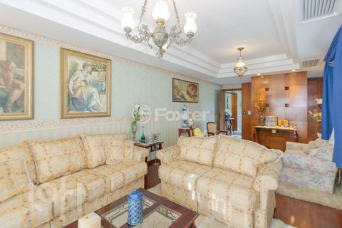 Image 9 - 552374