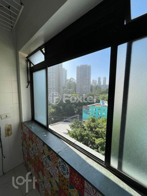 Image 16 - 552682