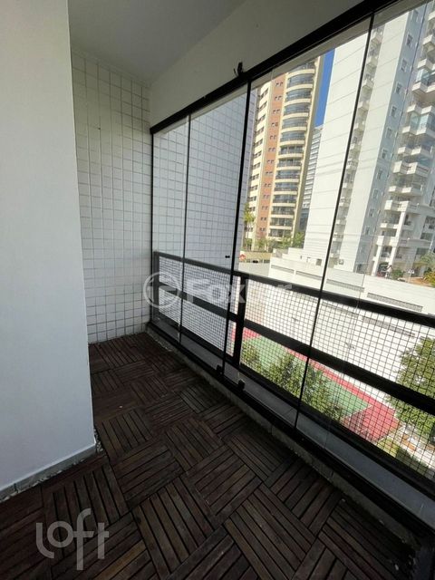 Image 9 - 552682