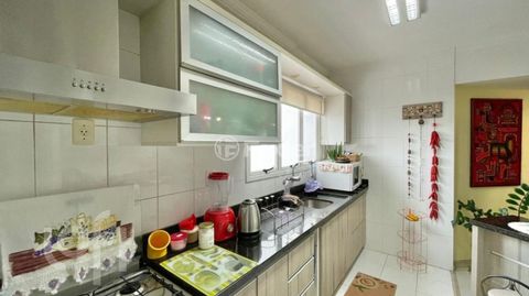 Image 13 - 555304