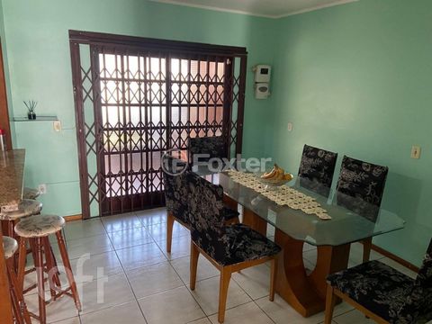 Image 7 - 555980