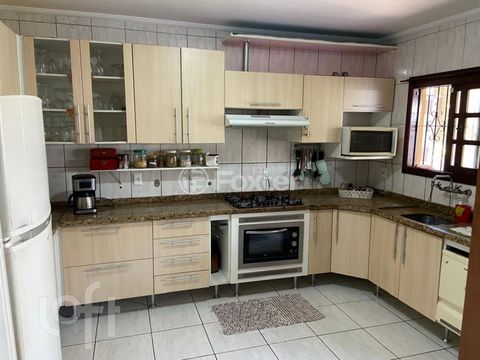 Image 3 - 555980