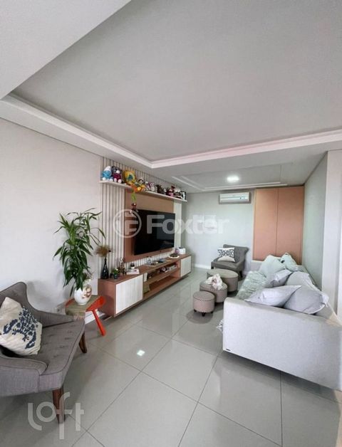 Image 1 - 556331