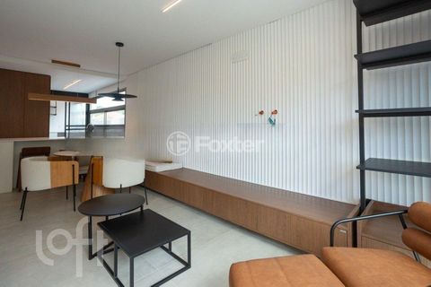 Image 4 - 556787