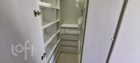 Image 7 - 556887