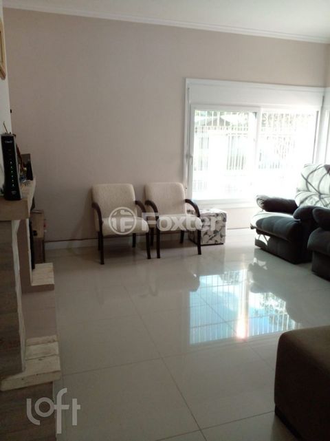 Image 4 - 558637