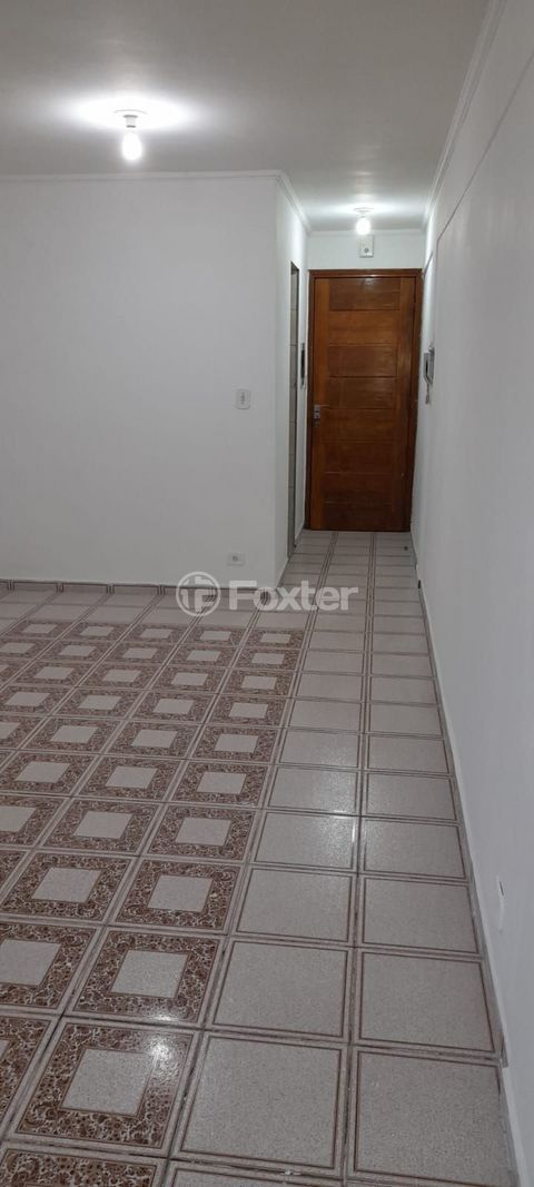 Image 1 - 560744