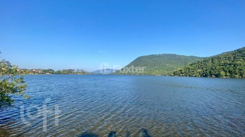 Image 3 - 561605
