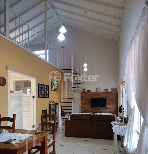 Image 7 - 563740