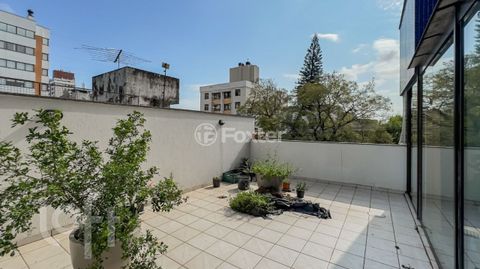 Image 10 - 573395